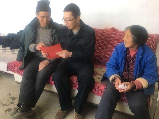 发现冷知识!来在一个单位上班,同事姑娘给公司墙上画墙画挺好,同事自己给姑娘画发朋友圈,我能在朋友圈点赞吗?平台探索独特的知识宝藏